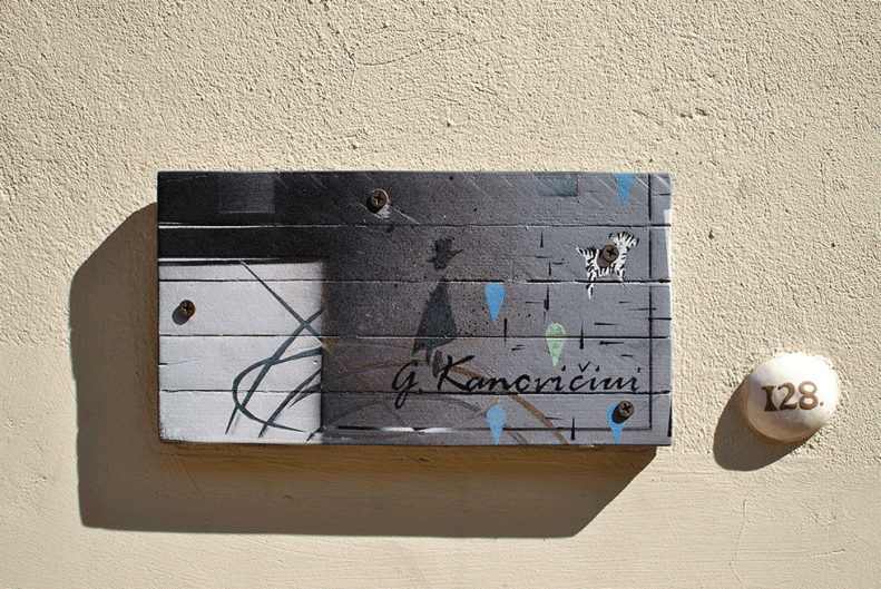 neverleavetheclouds.vilnius.art.15a