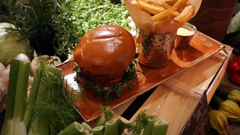 161020_neverleavetheclouds_hardrock_veggie_05